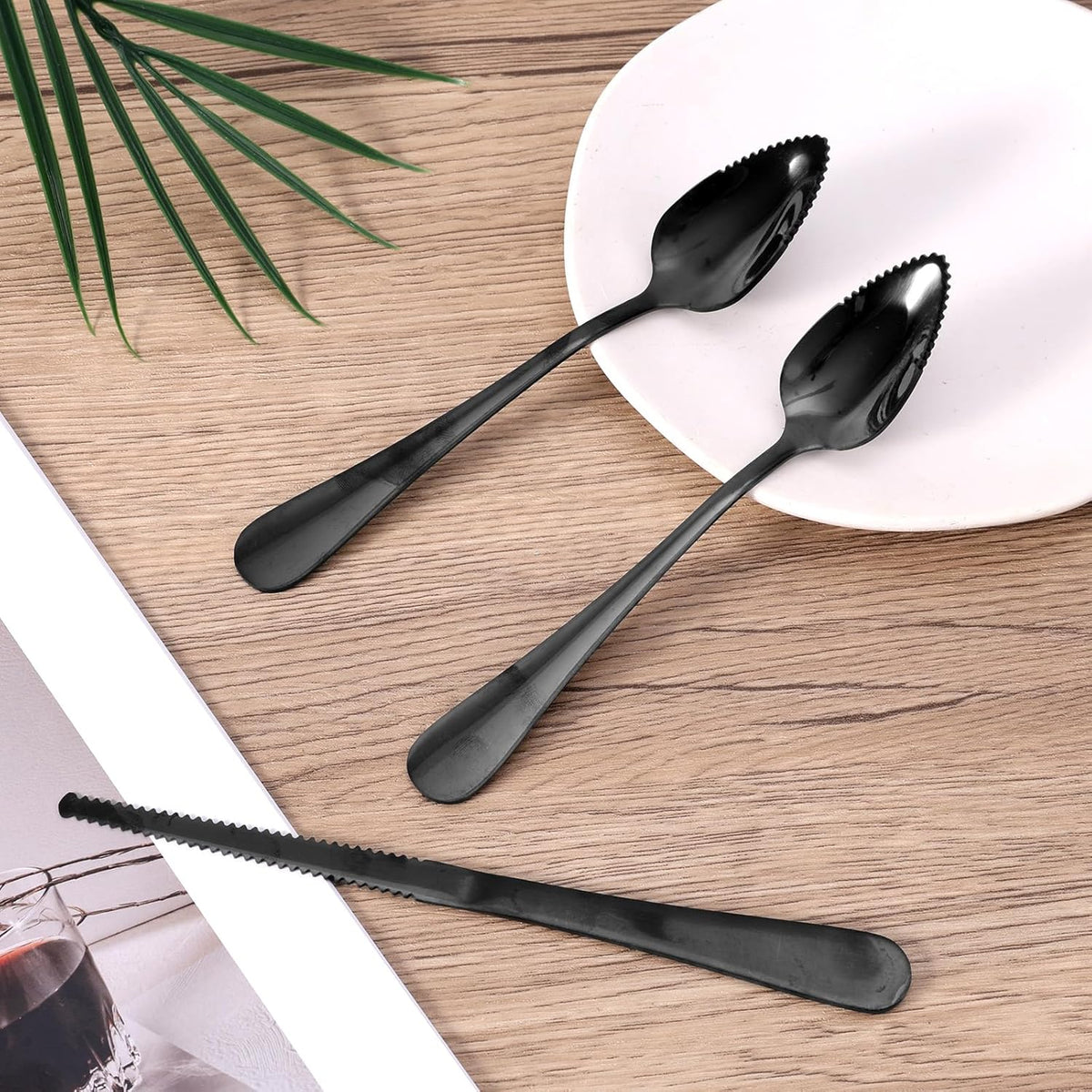 3pcs Grapefruit Spoons and Knife Set with Serrated Edge, Stainless Steel Grapefruit Curved Serving Utensils for Citrus Lemon Kiwi Melon Lime Pitaya Fruit