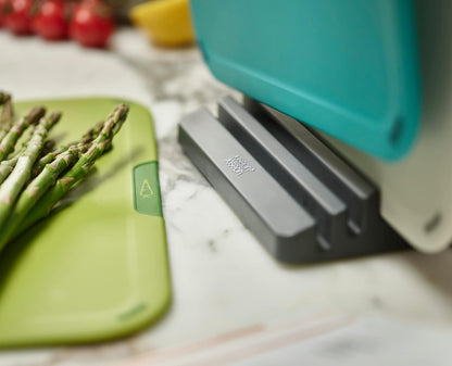 Duo Icon 4-piece colour coded Cutting Board Set with Storage Stand, Multicolour