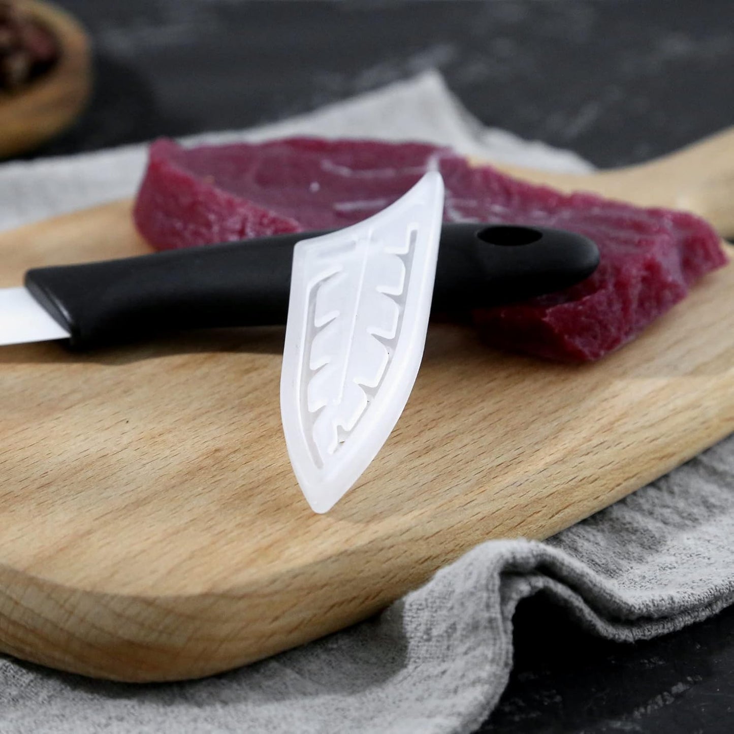 2pcs/set Safety Knife Covers Sleeves Knives Edge Guard, Universal Knife Sheath, Paring, Fruit Ceramic Knife Case Blade Guards Protector White Kitchen Knife Cover Sleeve