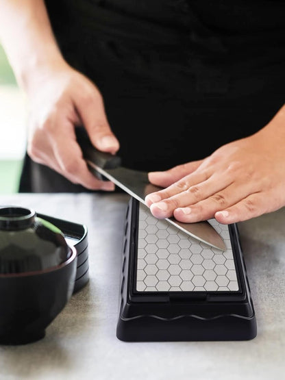 Diamond Sharpening Stones with Honing Guide, Knife Sharpener Stone with Non-Slip Base for Chisels Planes Sharpening Stone Set Fine/Coarse Diamond Sharpening Plate with Angle Guide (600/1200)