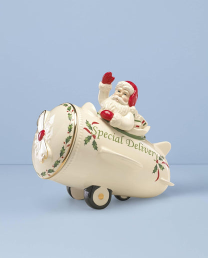 Serveware, Hosting The Holidays Cheese Plate & Knife Set, Service for 1, Ivory Porcelain, Dishwasher Safe, 6.75 Inch Diameter, Christmas Decorations, Christmas Decor (White/Green/Red, 2 Pieces)
