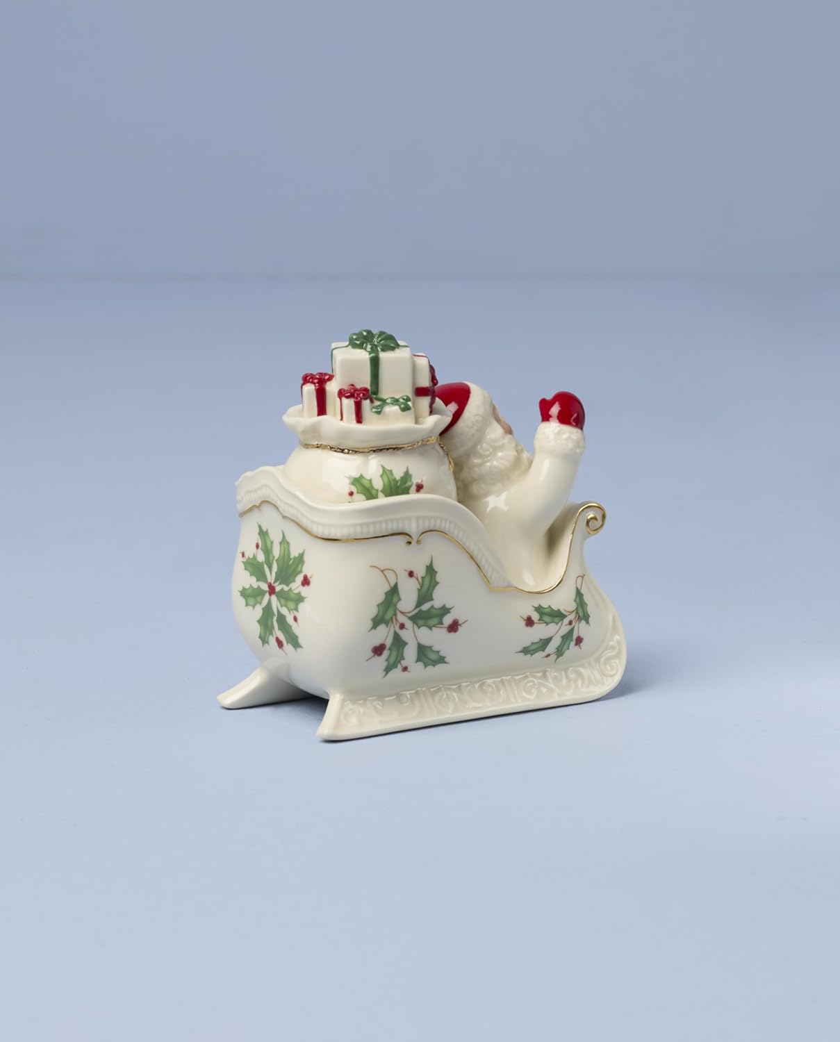 Serveware, Hosting The Holidays Cheese Plate & Knife Set, Service for 1, Ivory Porcelain, Dishwasher Safe, 6.75 Inch Diameter, Christmas Decorations, Christmas Decor (White/Green/Red, 2 Pieces)
