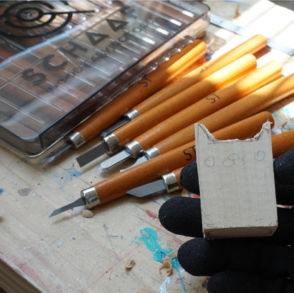Wood Carving Kit, 12-pc mini chisel set, large handles