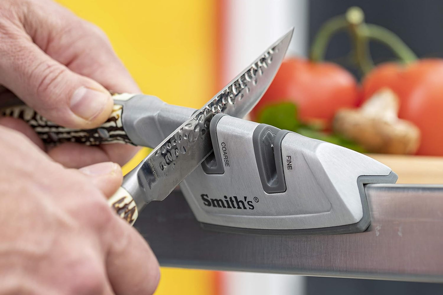 Smith’s 51115 Cabin & Lodge Diamond Edge Grip Sharpener - Brown - Coarse & Fine Sharpeners - Compact - Stable Non-Slip Base – Pull-Through Knife Sharpener – Straight & Serrated Blades
