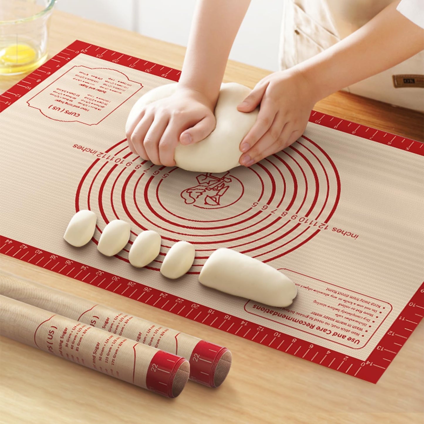 Silicone Baking Mat, Non Stick Pastry Mat Sheet for Dough Rolling, Nonslip Fondant/Pie Crust Mat, Counter Mat Oven Liner Mat for Making Cookies Macarons Bread Baking Supplies Extra Large 26 x 16 Inch
