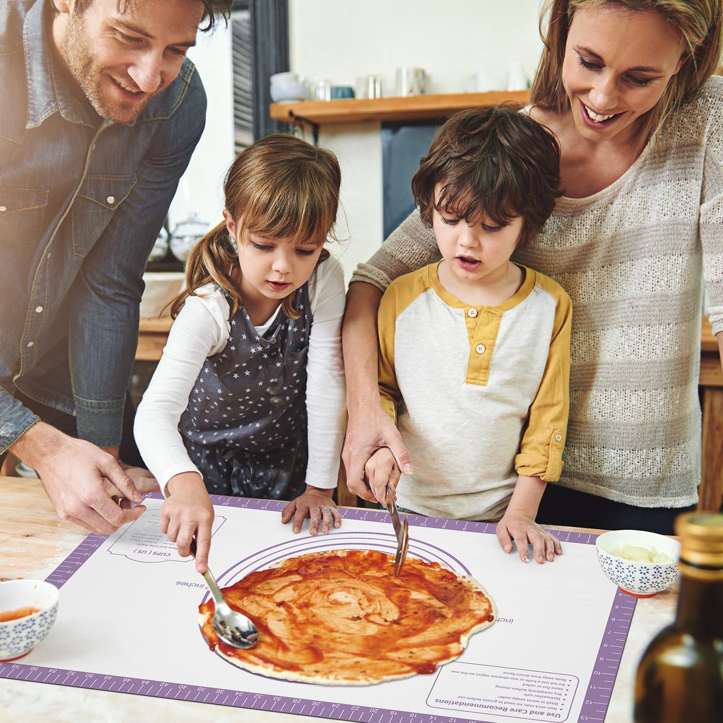 Silicone Baking Mat, Non Stick Pastry Mat Sheet for Dough Rolling, Nonslip Fondant/Pie Crust Mat, Counter Mat Oven Liner Mat for Making Cookies Macarons Bread Baking Supplies Extra Large 26 x 16 Inch