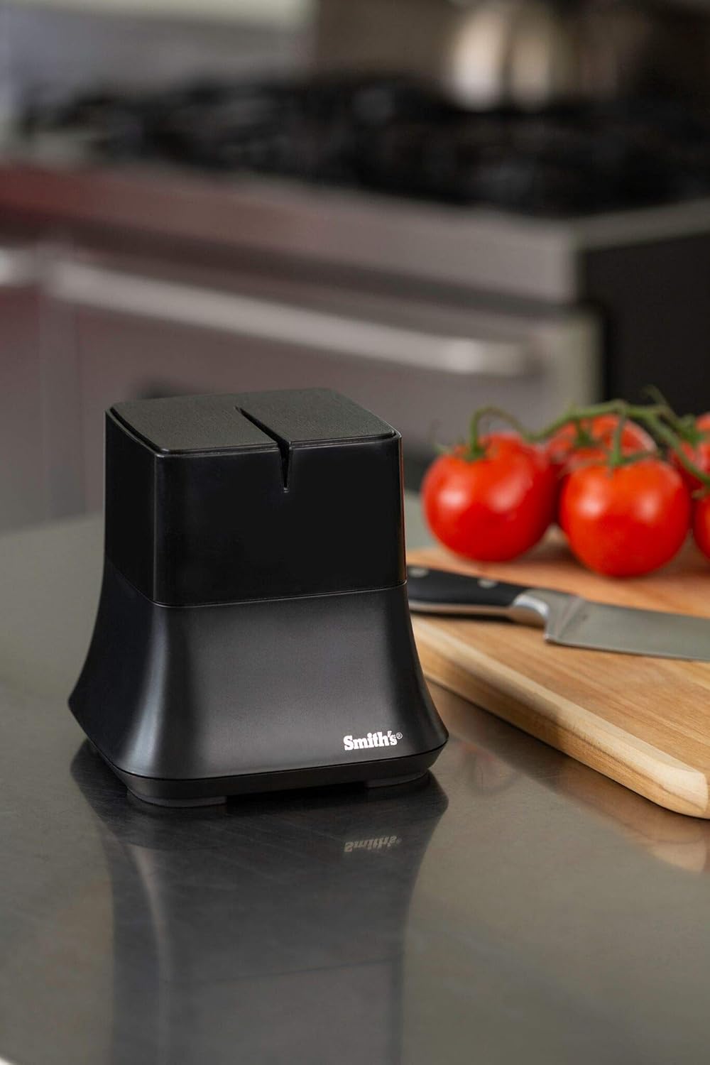 Smith's 51031 Mesa Electric Single-Slot Knife Sharpener (Black)