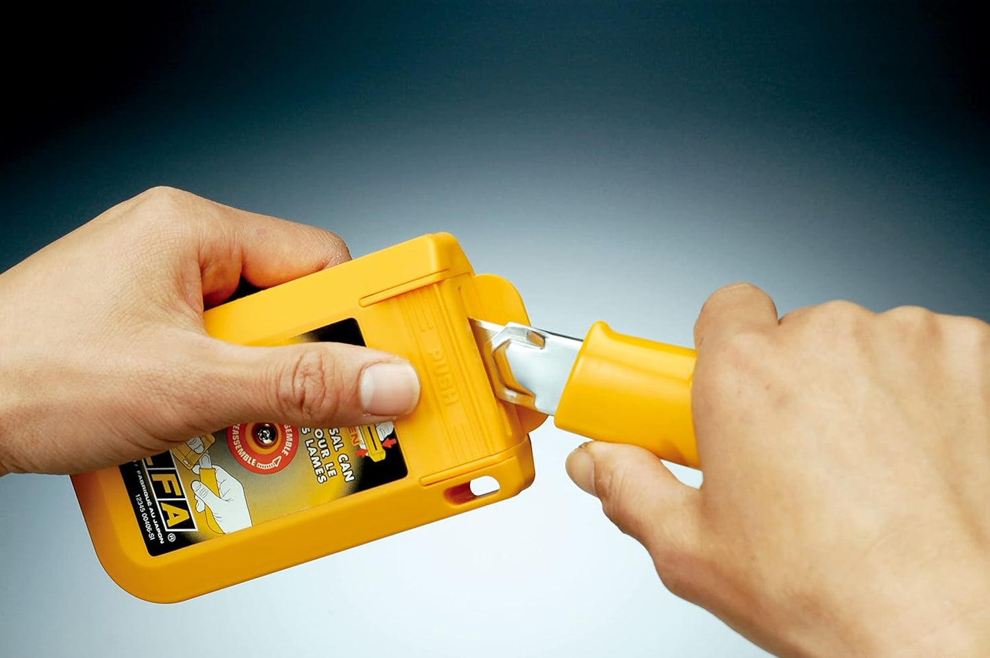 Mountable Blade Disposal Can (DC-4) - Blade Bank Container w/Mounting Hole Quickly & Safely Disposes & Stores Snap-Off Utility Knife Blades, Perfect for Construction, Warehouses, Work Sites