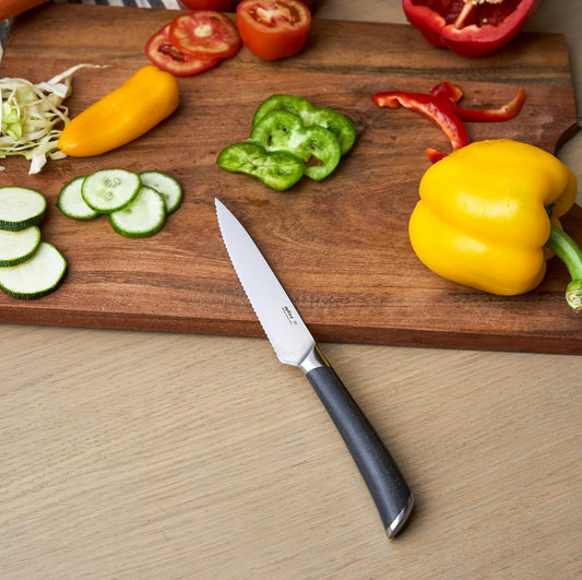 Comfort Pro Serrated Paring knife 115mm / 4.52in