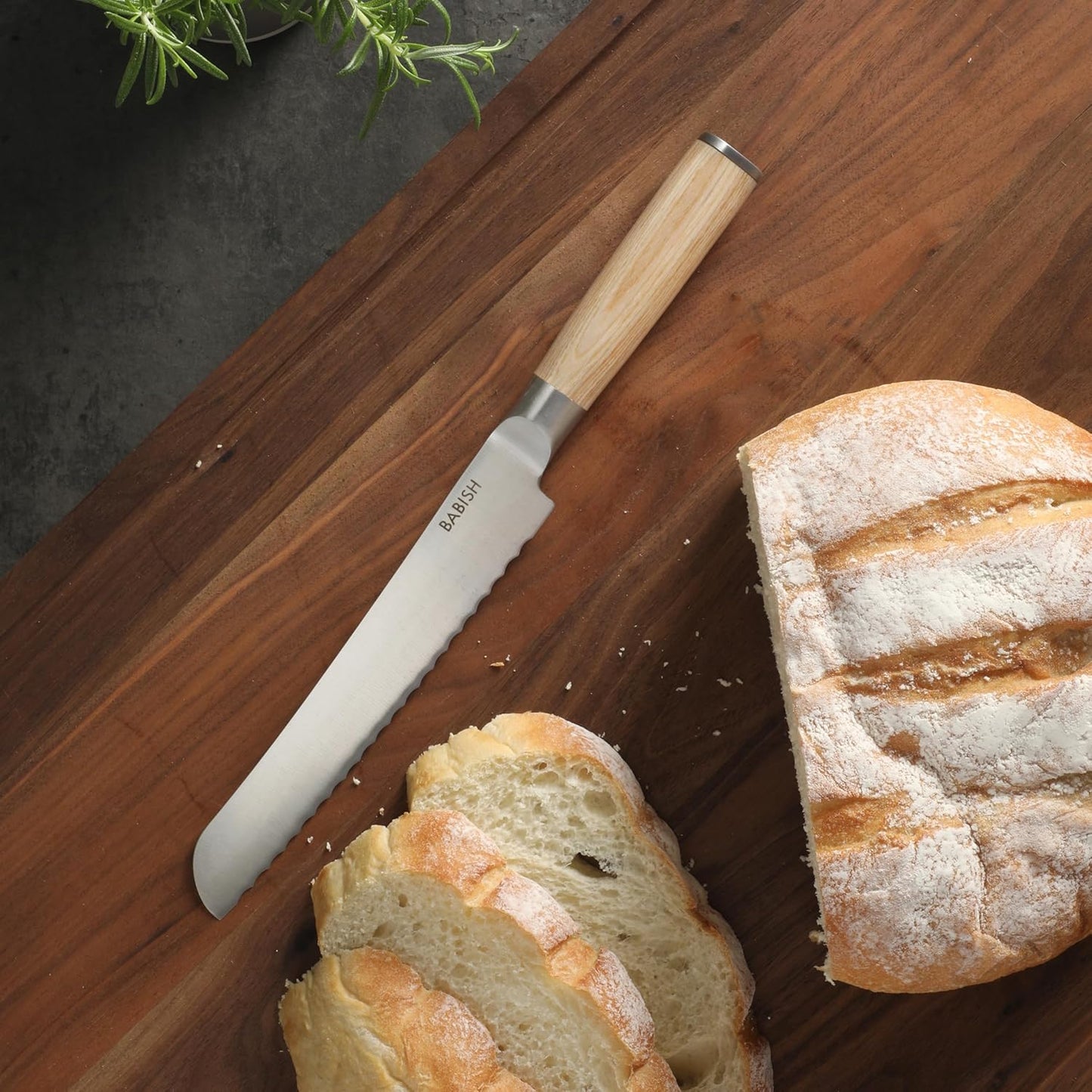 8-Inch Bread Knife – High-Carbon 1.4116 German Steel Kitchen Knife – Professional Serrated Cutlery for Slicing Bread and Baked Goods
