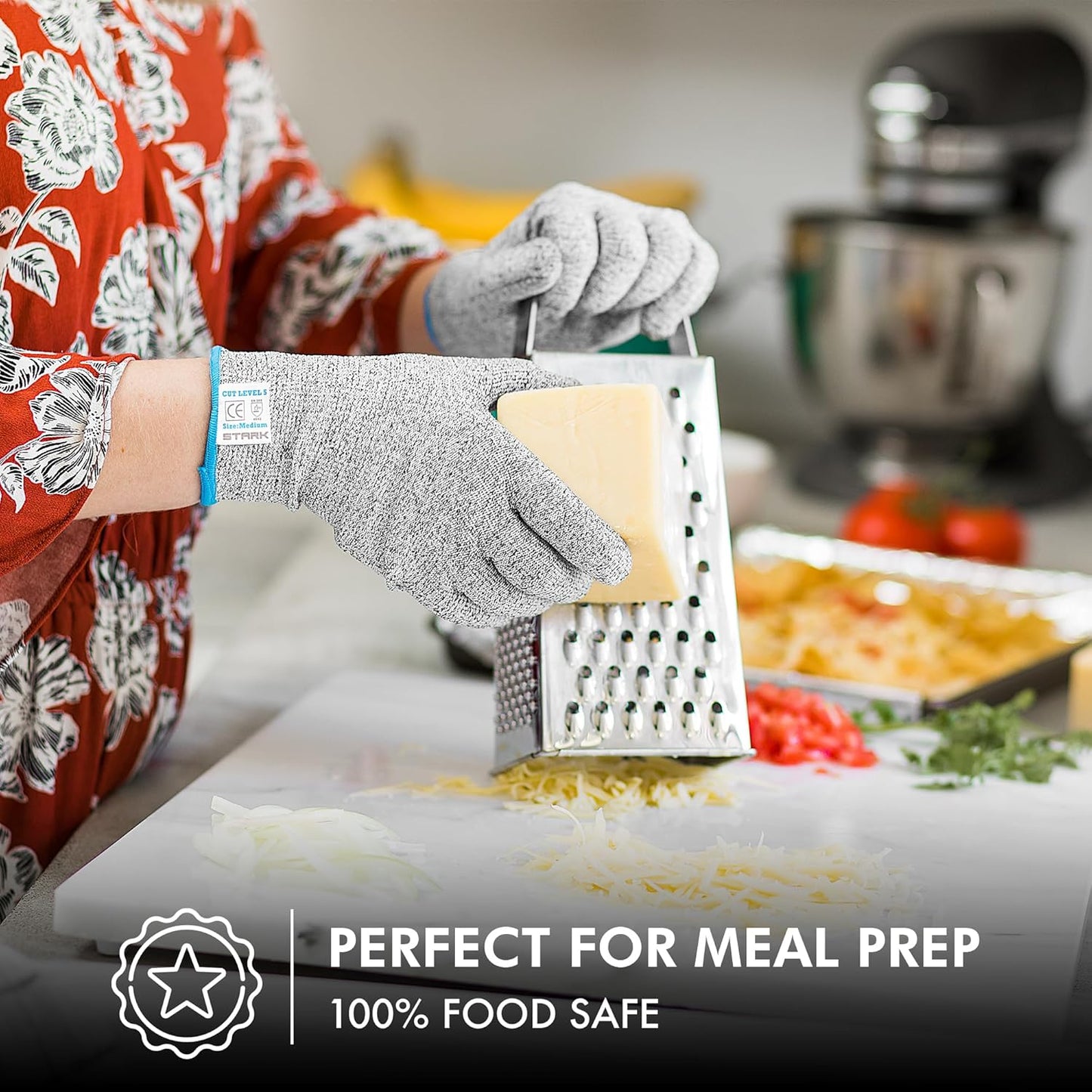 Cut Resistant Gloves, Level 5 Protection, Kitchen Cut Gloves for Meat, Shucking, Fillet, Mandolin Slicing, Carving, 1 Pair, Small