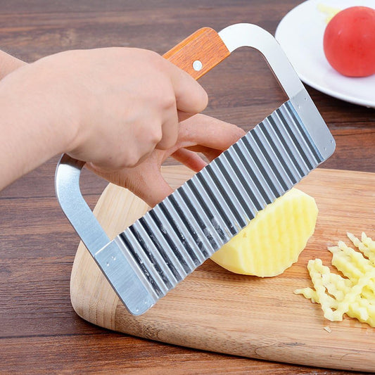 Crinkle Chopper, Wavy Potato Soap Cutting Tool French Fry Slicer Stainless Steel Blade Wooden Handle Serrator Chopping Knife, Set of 2
