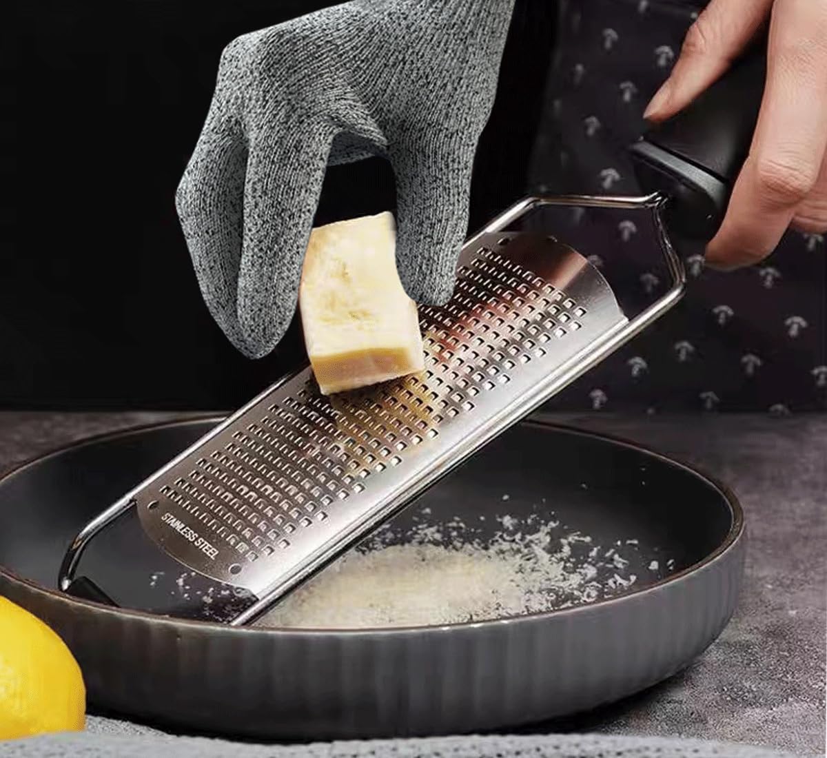 Cutting Gloves,3 Pairs Food Grade Level 5 Protection, Safety Kitchen Cut Gloves for Oyster Shucking, Fish Fillet Processing, Mandolin Slicing, Meat Cutting and Wood Carving(Gray-Large)
