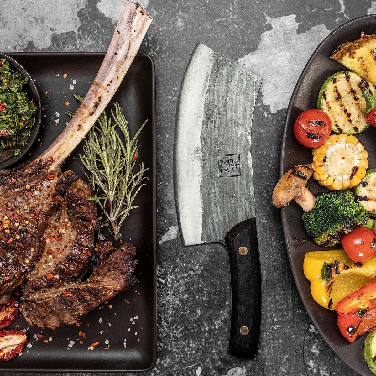 Daozi 8" Butcher Knife, Hand-Forged High-Carbon Cleaver | Heavy-duty meat cutting, slicing, chopping, brisket & BBQ. Full tang forged blade with ergonomic wood handle.