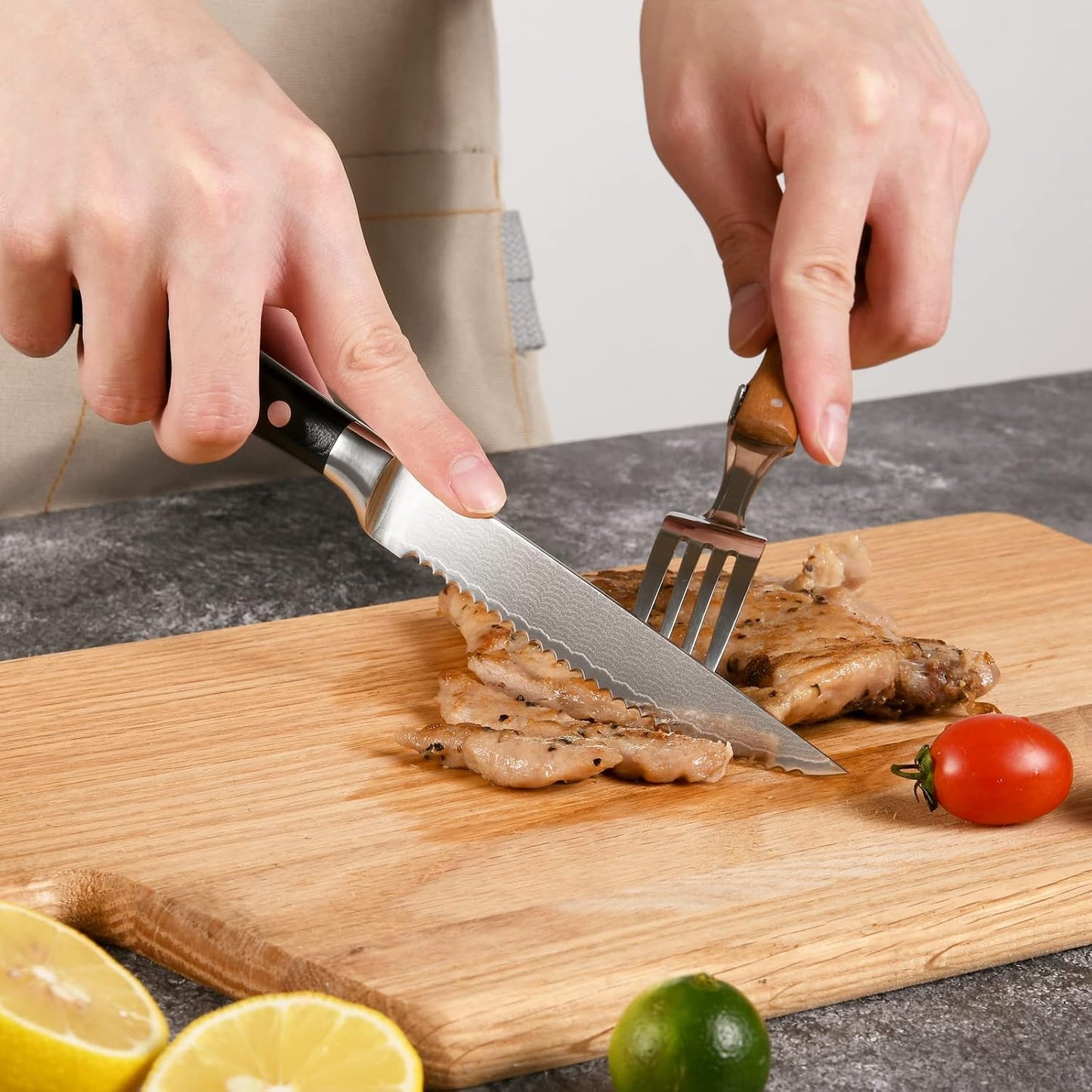 Damascus Steak Knives Set of 8 with Knife Block, 5 Inch Serrated Kitchen Dinner Steak Knife Set, Full Tang Non-slip ABS Ergonomic Triple Rivet Handle for Gift, Natural Wooden Block