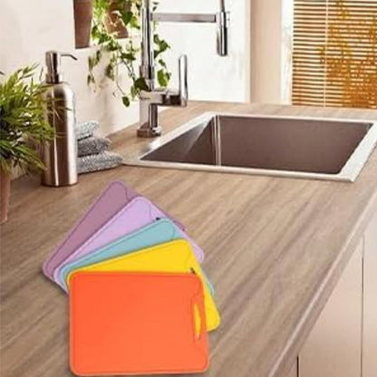 Silicone Cutting Board,8.6 * 11.8in BPA Free Flexible Kitchen Chopping Board for Meat, Vegetables and Fruit,Dishwasher Safe (Deep Purple)