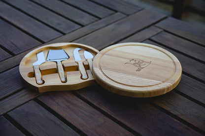 PICNIC TIME NFL Circo Cheese Board and Knife Set - Charcuterie Board Set - Wood Cutting Board
