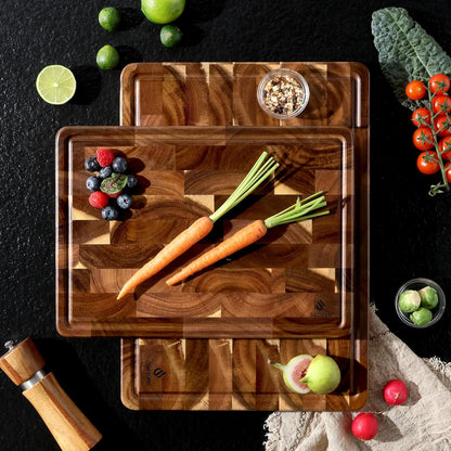 End Grain Cutting Board for Kitchen with Non-slip Feet, Acacia Wood Heavy Duty Checkered Cutting Board Upgraded Chopping Board with Juice Groove & Handle Large Wooden Butcher Block with Gift Box