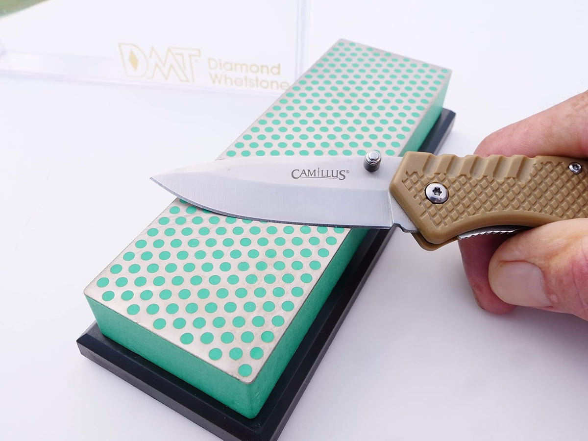 DMT (Diamond Machining Technology) 6-inch Diamond Whetstone Sharpening Stone with Plastic Case - Fine, W6FP, Red