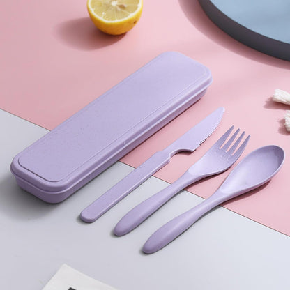 Reusable Travel Utensils Set with Case, 2 Sets Wheat Straw Portable Plastic Fork Spoons Knife Cutlery, Camping Eco-Friendly BPA Free Tableware for Kids Adults Work Picnic or Daily Use (Blue+Yellow)