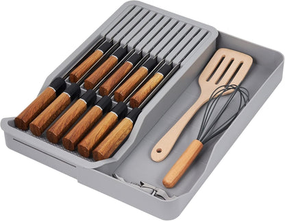 Expandable Drawer Knife Organizer, In-Drawer Knife Holder for 11 Knives, Adjustable Kitchen Drawer Knife Block with Drain Holes, BPA-Free Plastic Knife Storage Tray, Fits Steak & Chef Knives