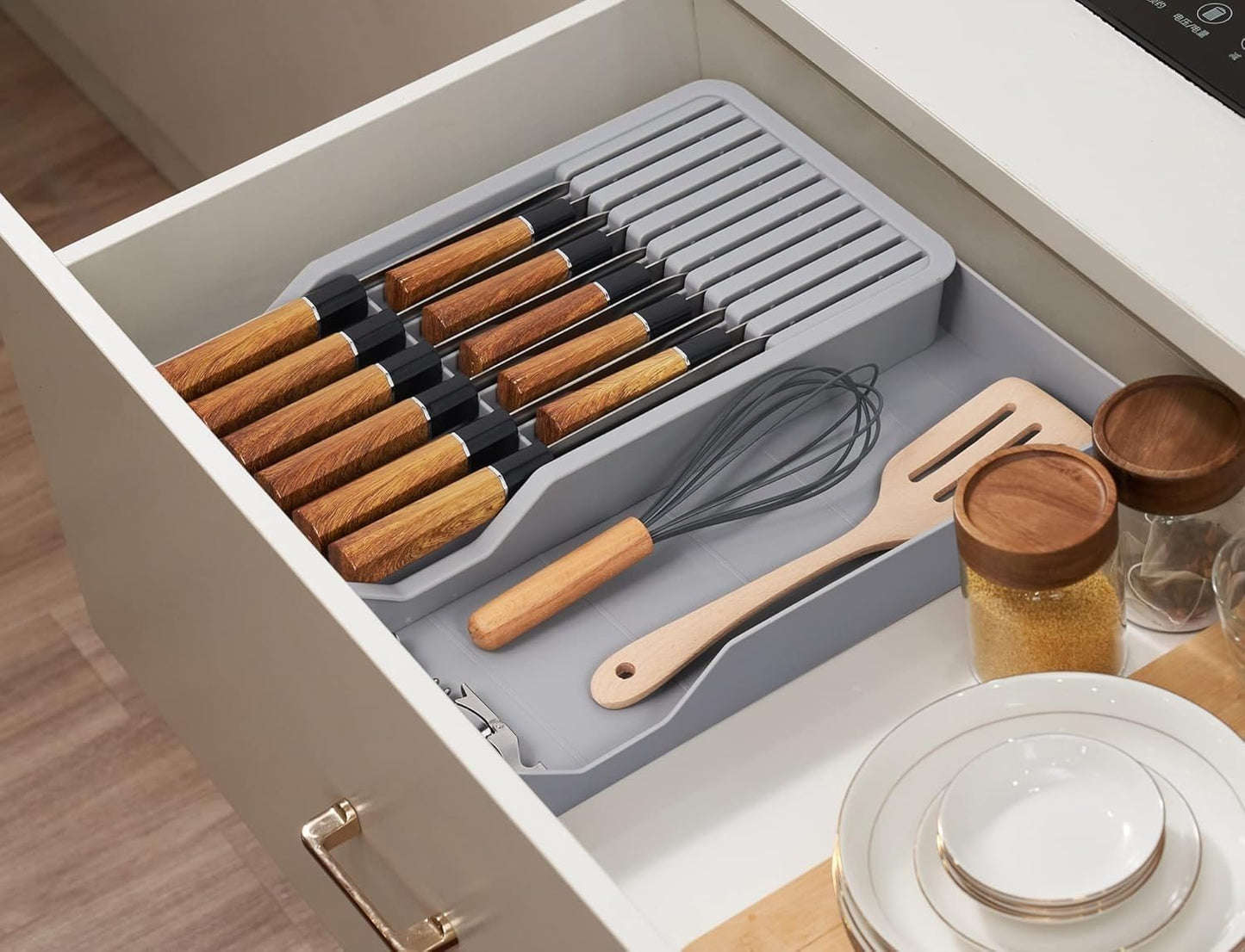 Expandable Drawer Knife Organizer, In-Drawer Knife Holder for 11 Knives, Adjustable Kitchen Drawer Knife Block with Drain Holes, BPA-Free Plastic Knife Storage Tray, Fits Steak & Chef Knives