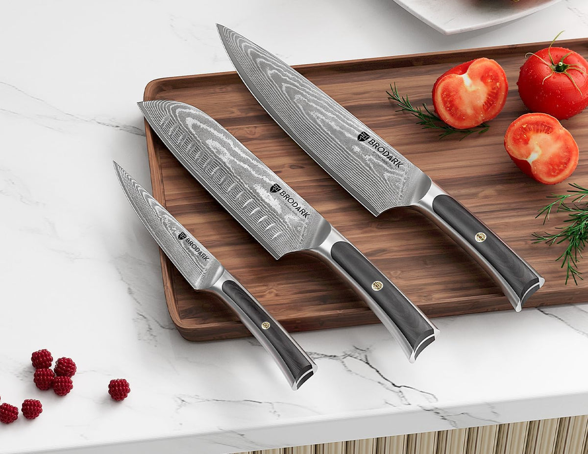 Damascus Chef Knife 3 PCS, VG10 Steel Full Tang Sharp Professional Japanese Chef Knife Set for Kitchen, Ergonomic Pakkawood Handle Damascus Knife Set with Gift Box