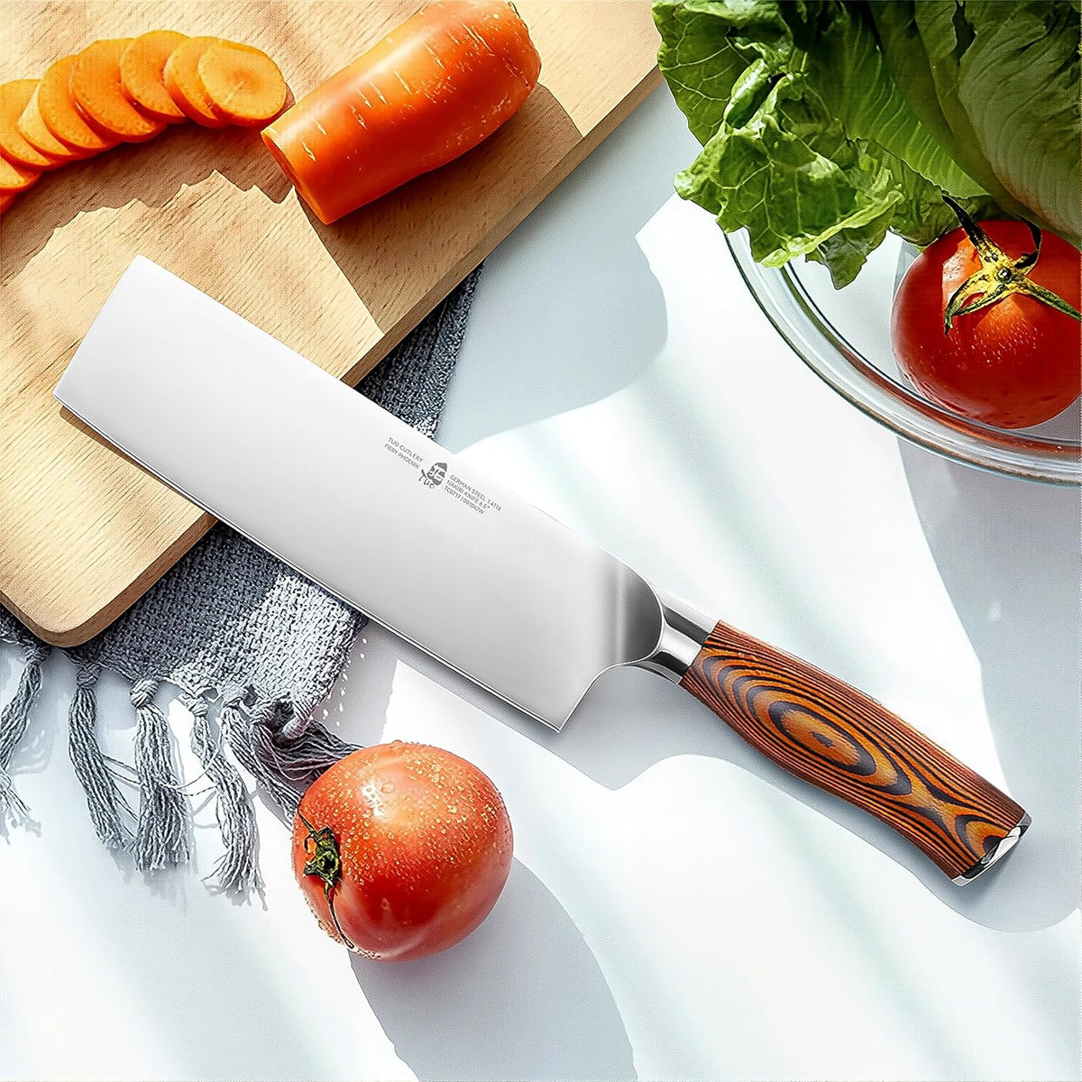 Kiritsuke Chef Knife, 8.5 inch Asian Kitchen Knife for Cutting Fish & Meat, High Carbon German Steel Japanese Blade-Type with Ergonomic Handle
