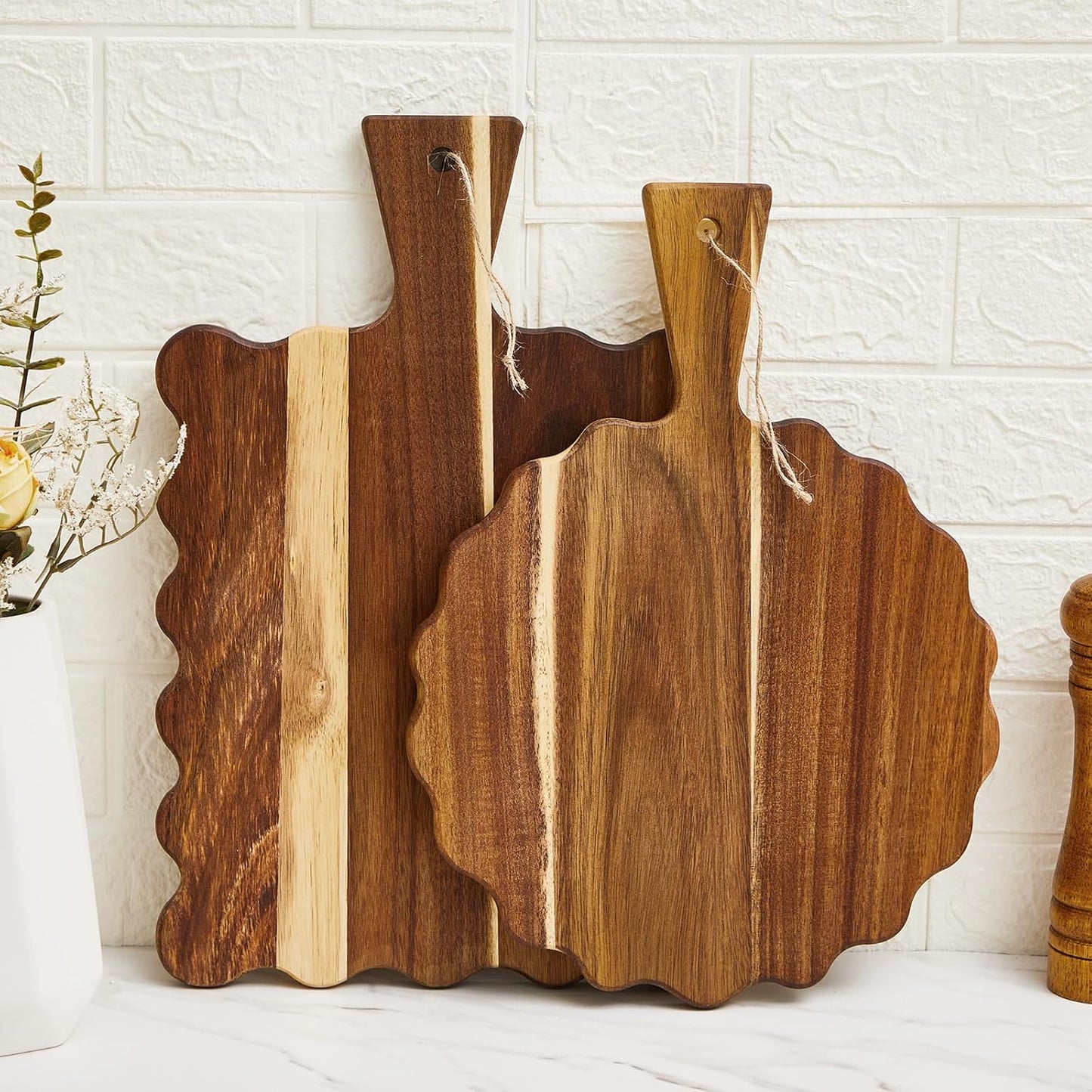 2 Pcs Acacia Wood Scalloped Cutting and Chopping Board with Handle Decorative Cutting Boards for Kitchen Wooden Charcuterie Boards Serving Tray for Cheese Meat Fruit Bread Baking