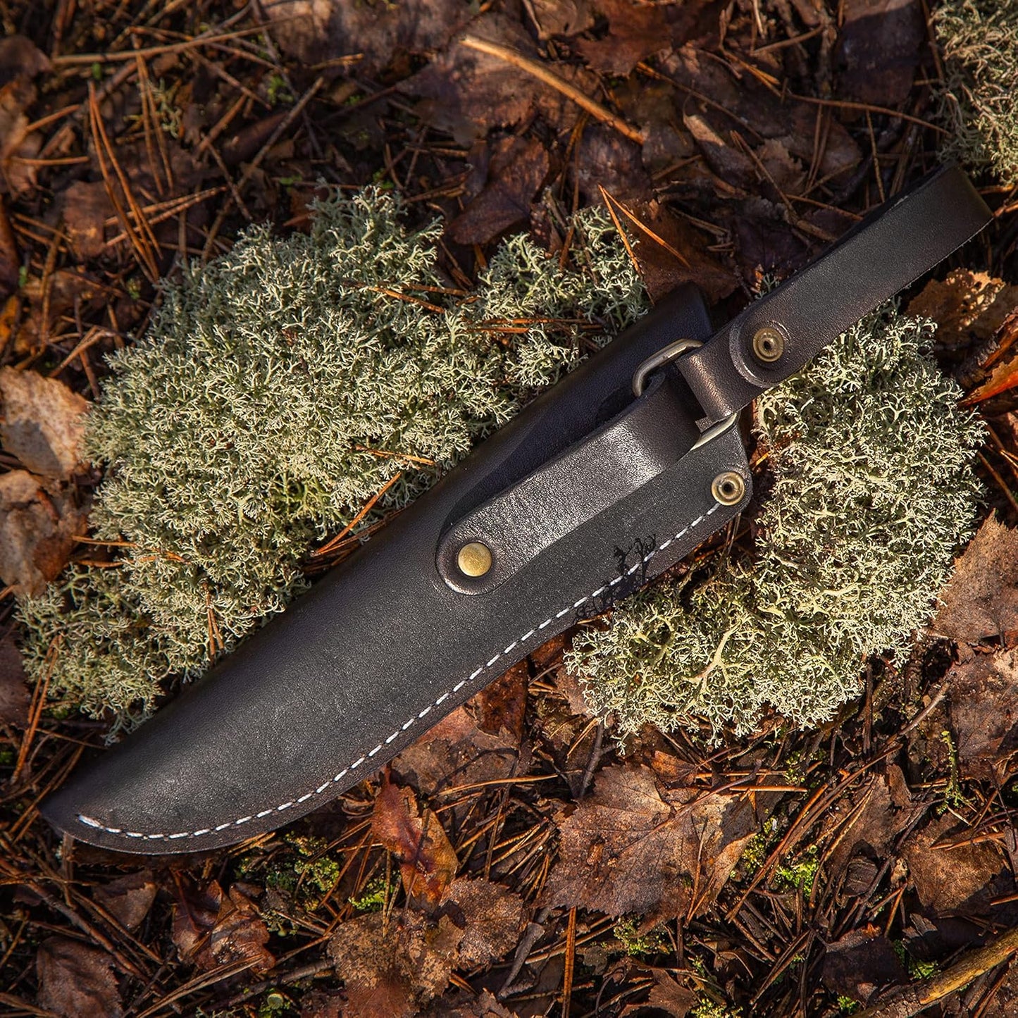 Belt Knife Sheath - Black Leather Sheath for Mora Garberg - Sheath with Belt Loop for Vertical Carry of Fixed Blade Knife - Free Suspension Leather Case
