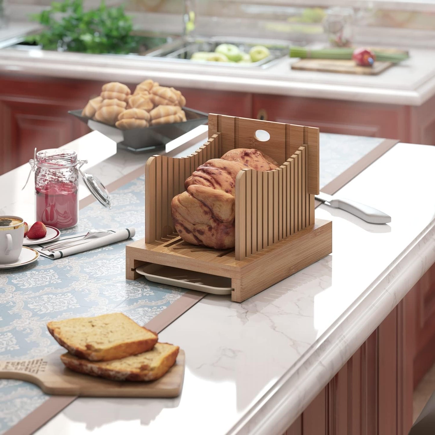 Bamboo Bread Slicer with Serrated Knife, Adjustable Guide for 3 Thickness Sizes, Foldable Chopping Board with Crumb Tray, Great for Homemade Bread, Cakes, Bagels