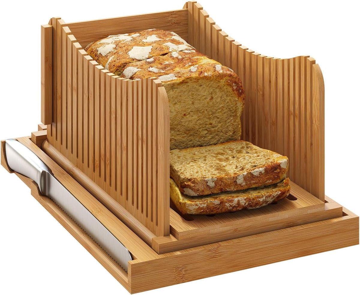 Bamboo Bread Slicer with Serrated Knife, Adjustable Guide for 3 Thickness Sizes, Foldable Chopping Board with Crumb Tray, Great for Homemade Bread, Cakes, Bagels