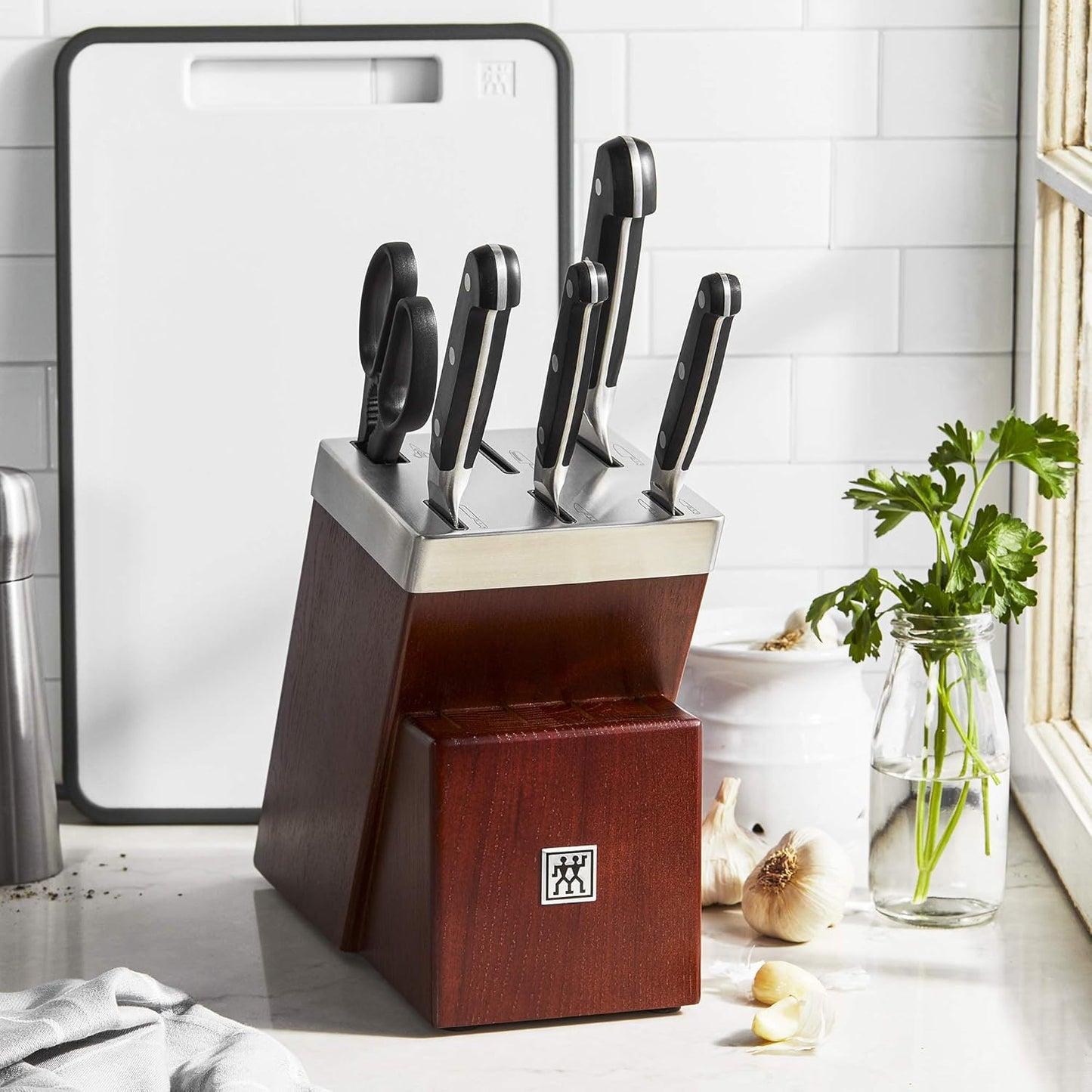 Pro 7-pc Self-Sharpening Knife Block Set