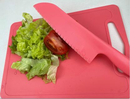Professional Lettuce Knife to Prevent From Turning Brown, 11" Plastic Serrated Knives for Veggie, Fruit, Cake, Salad, Chef Knife for Cutting - Safe & Durable Nylon Knife Set, 3 Pack