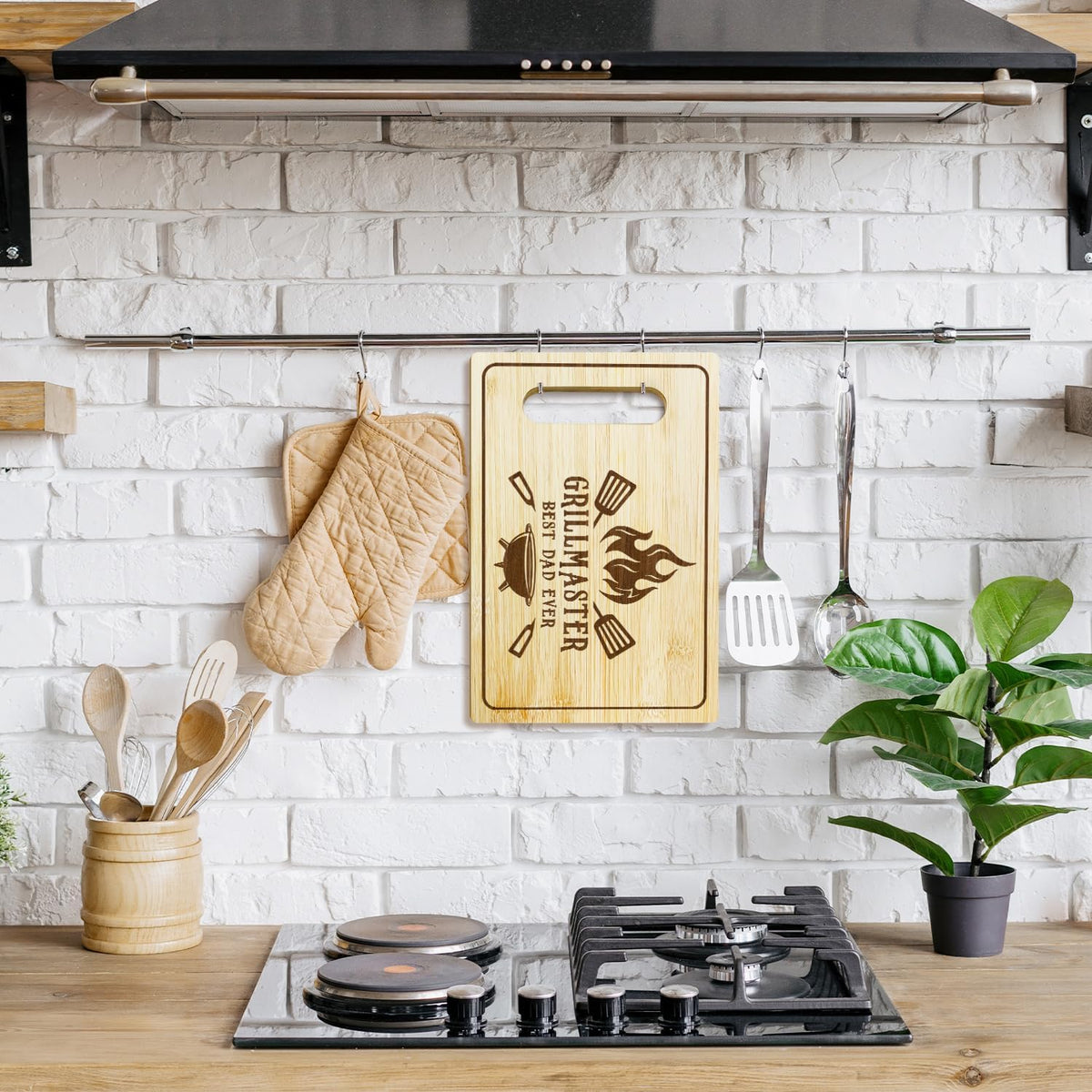 Best Dad Ever Bamboo Cutting Board, Grilling Gift For Men, Funny Charcuterie Boards for Home Kitchen Decor, Father's Day Birthday Gifts for Dad from Daughter Son -047
