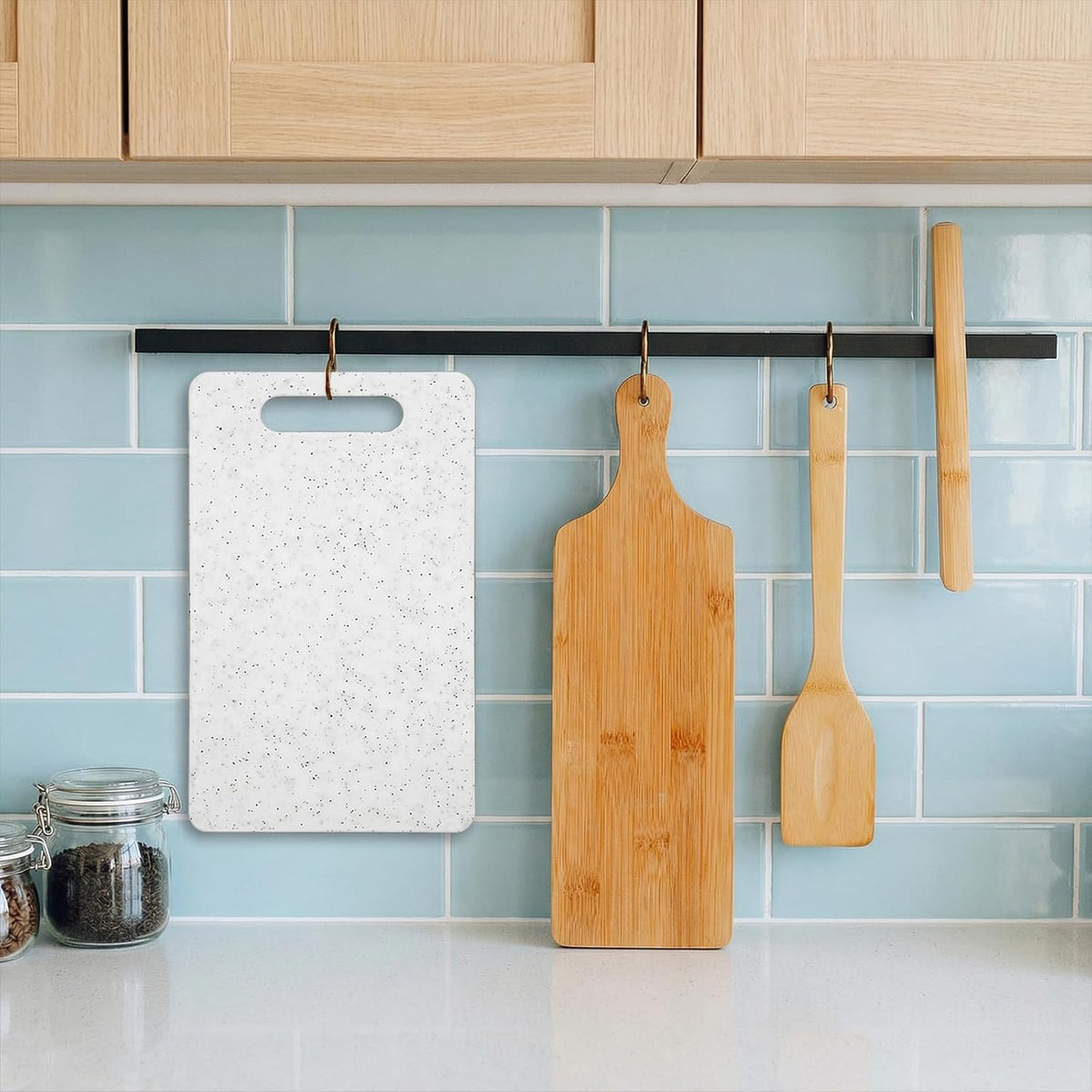2Pcs Mini Cutting Board for Kitchen, Plastic Cutting Board Set, Dishwasher Safe Cuttings Boards with Handles, Small Chopping Boards for Camping Fruits Vegetable and Food Preparation (6" x 10" White)