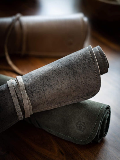 Knife Roll Bag Genuine Leather – Chef`s knife bag 7 slots/for up to 11" knives – Leather Knife Case Steve (brown)