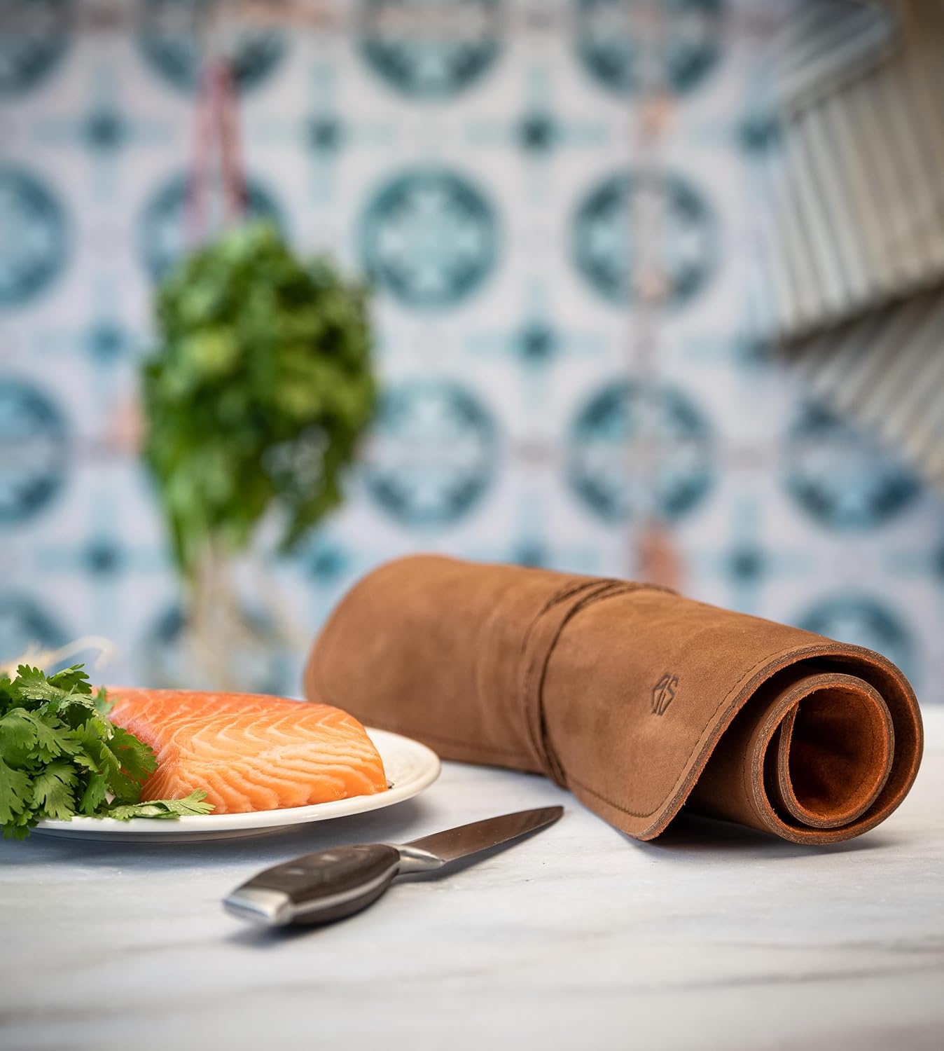 Knife Roll Bag Genuine Leather – Chef`s knife bag 7 slots/for up to 11" knives – Leather Knife Case Steve (brown)