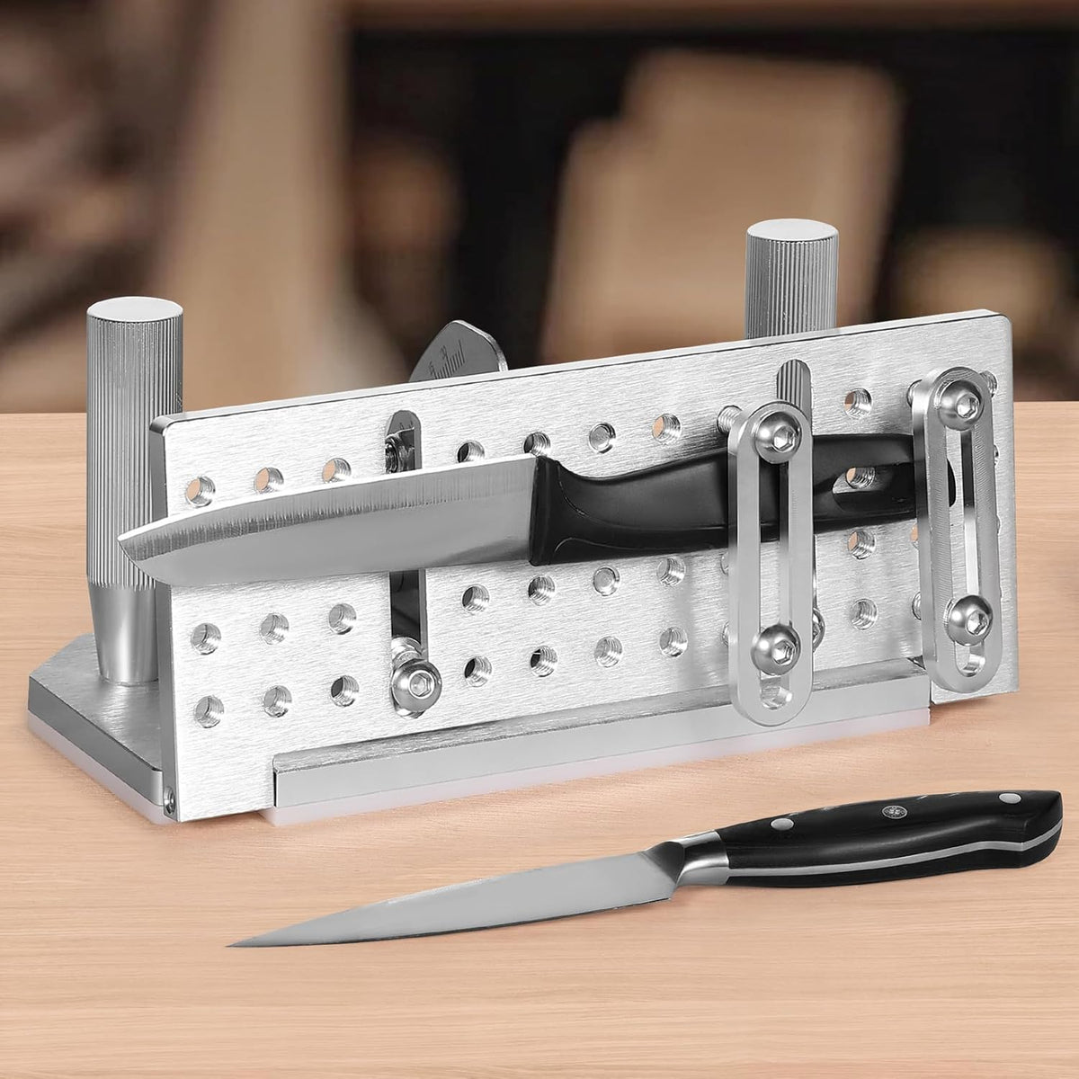 Belt Grinder Knife Jig, 85° - 115° Adjustable Belt Sander Knife Sharpening Jig with Dual Handles, 7.68" Long Sharpener Locator Compatible with Belt Sander, Bench Grinder, Sharpening Machine