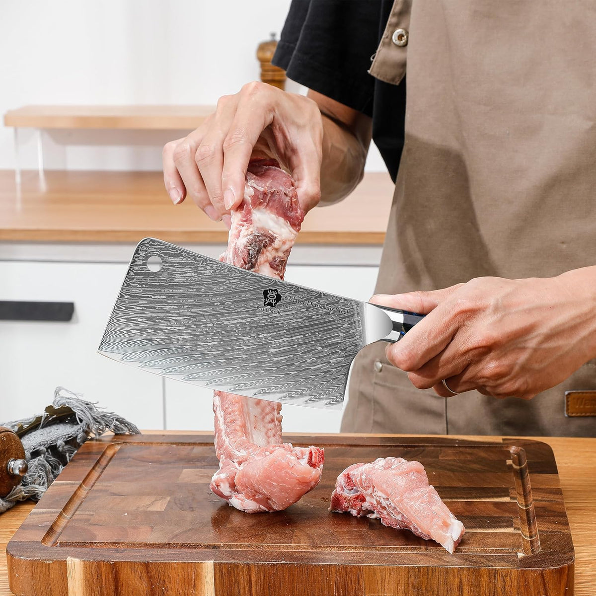 Meat Cleaver, 6.5 inch Heavy Duty Razor Sharp Kitchen Butcher Knife, Forged Damascus Steel, Resin Handle with gift box
