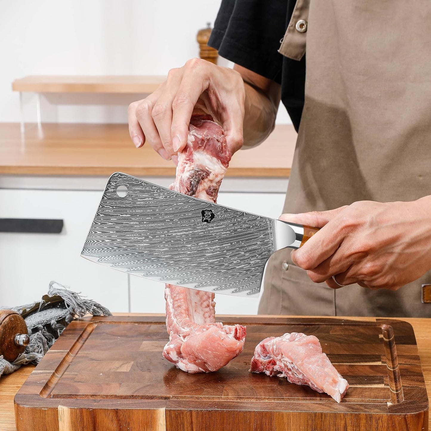 Meat Cleaver, 6.5 inch Heavy Duty Razor Sharp Kitchen Butcher Knife, Forged Damascus Steel, Resin Handle with gift box
