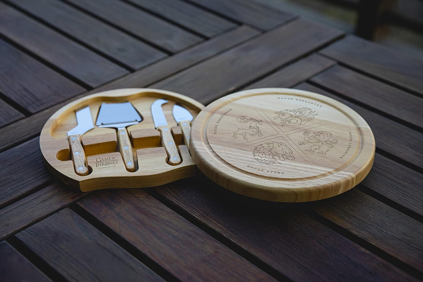 PICNIC TIME Lord of the Rings The One Ring Circo Cheese Board and Knife Set, Charcuterie Board Set, Wood Cutting Board, (Parawood)