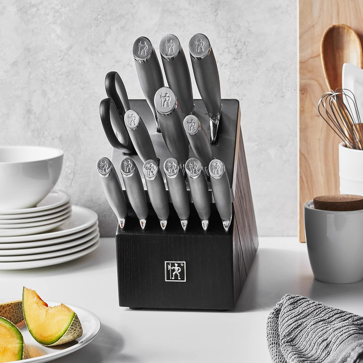 Modernist 14-pc Self-Sharpening Knife Block Set - Black