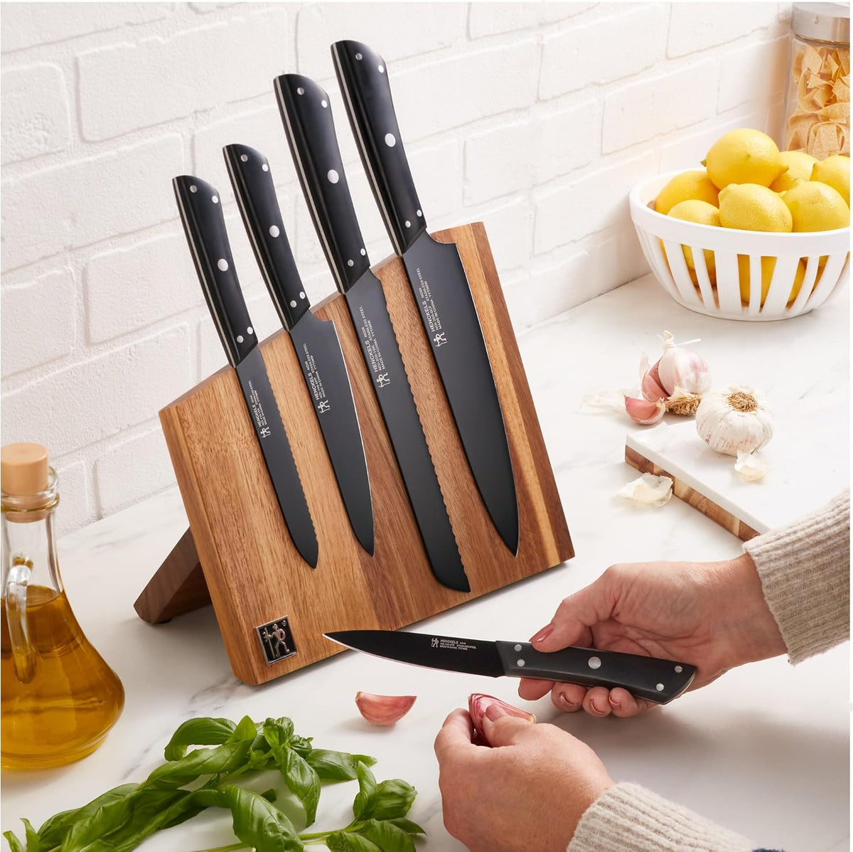 Noir 6-pc Magnetic Easel Set