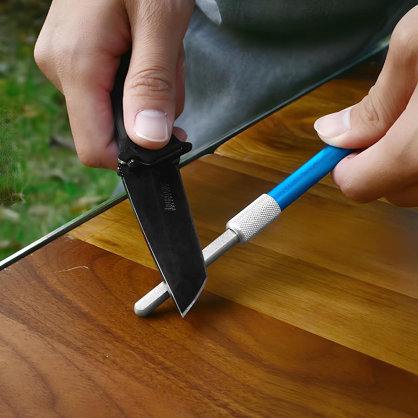 Serrated Knife Sharpener - Retractable Diamond Pocket Sharpening Rod for Knife, Scissor and Fish Hook - Mini Portable Blade Sharpener Tool for Kitchen, Outdoor, Hunting and Fishing