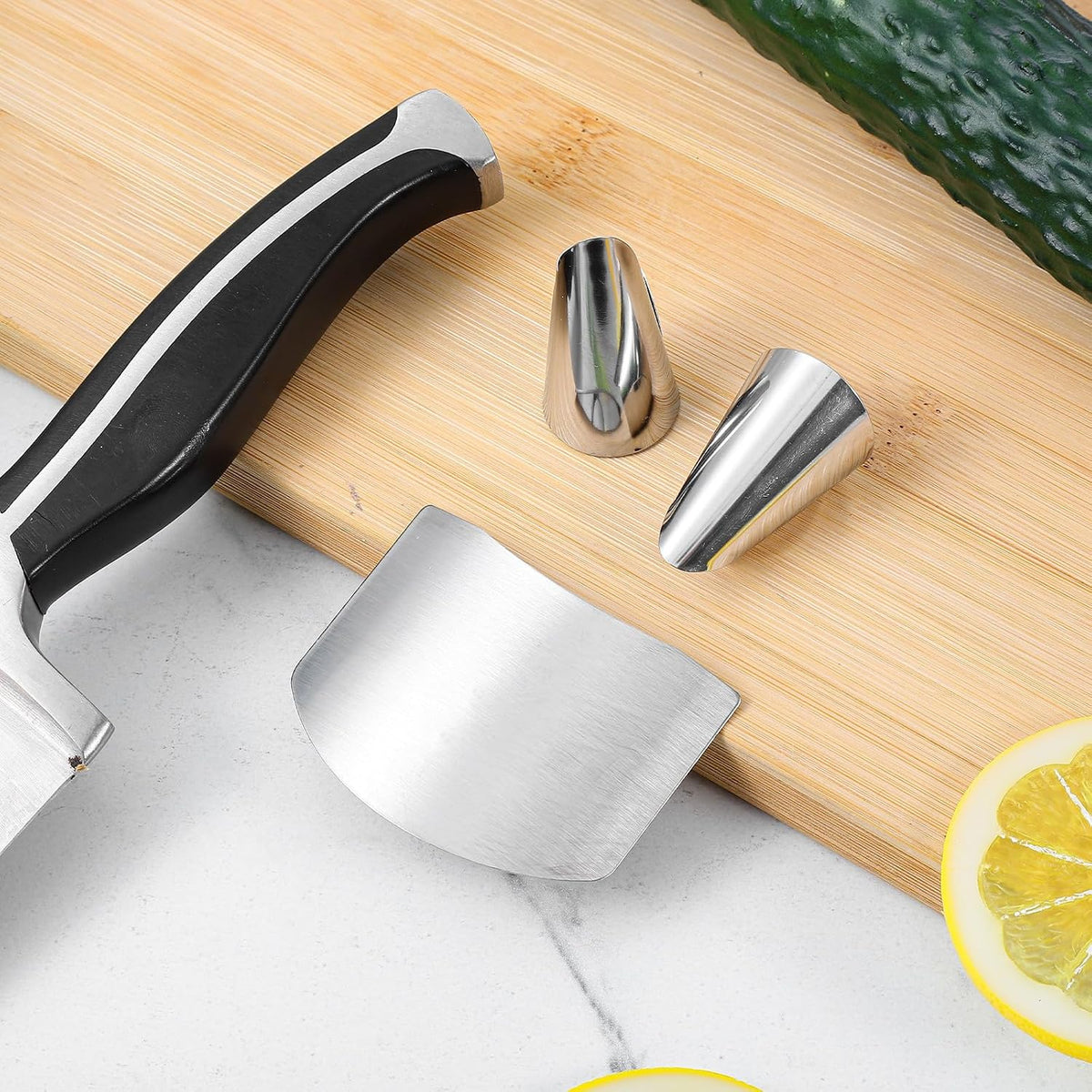 Stainless Finger Protector Finger Guards for Cutting Food Kitchen Guard for Slicing Vegetables Fruits and Meat Ergonomic Cover Kitchen Tool for Safe Food Prep