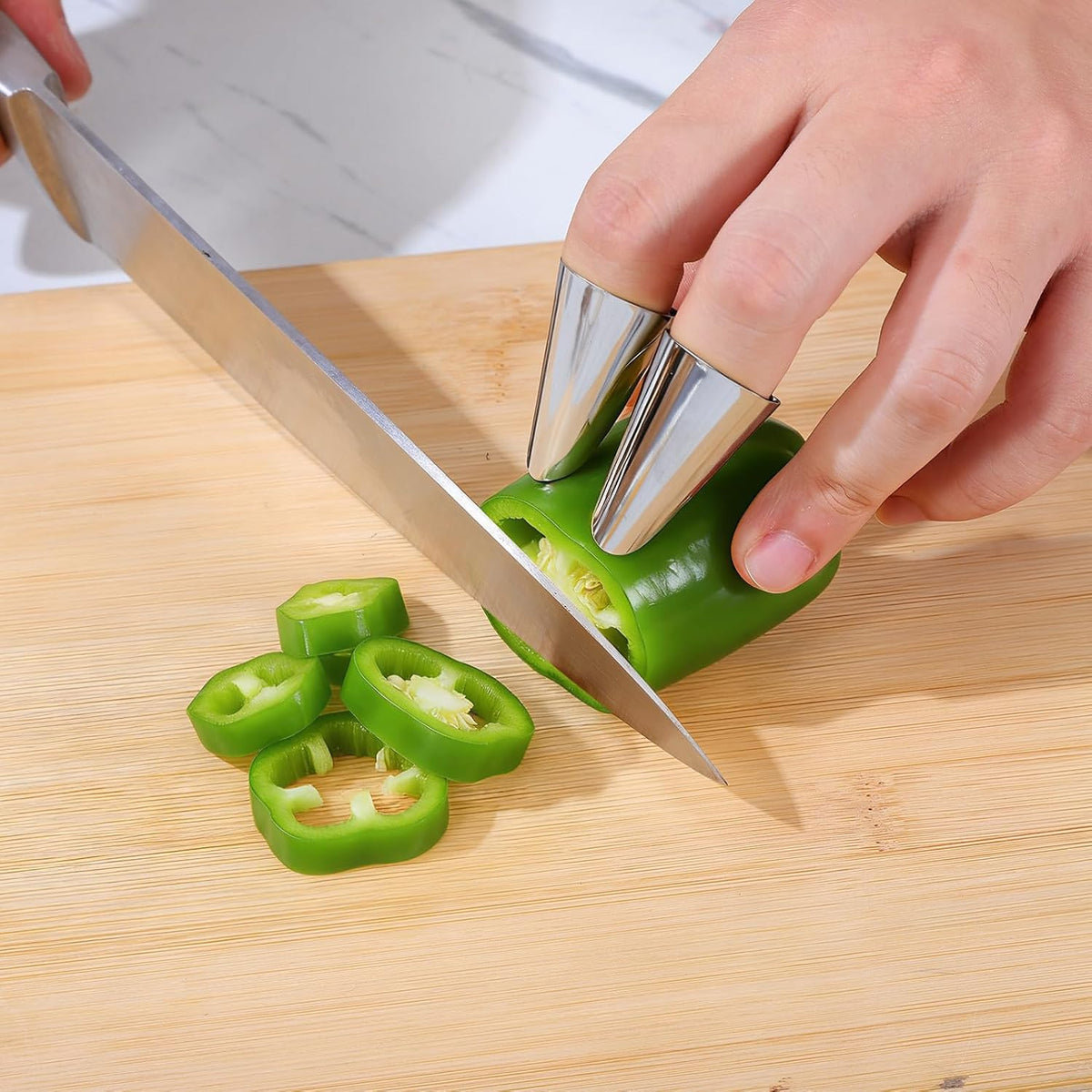 Stainless Finger Protector Finger Guards for Cutting Food Kitchen Guard for Slicing Vegetables Fruits and Meat Ergonomic Cover Kitchen Tool for Safe Food Prep