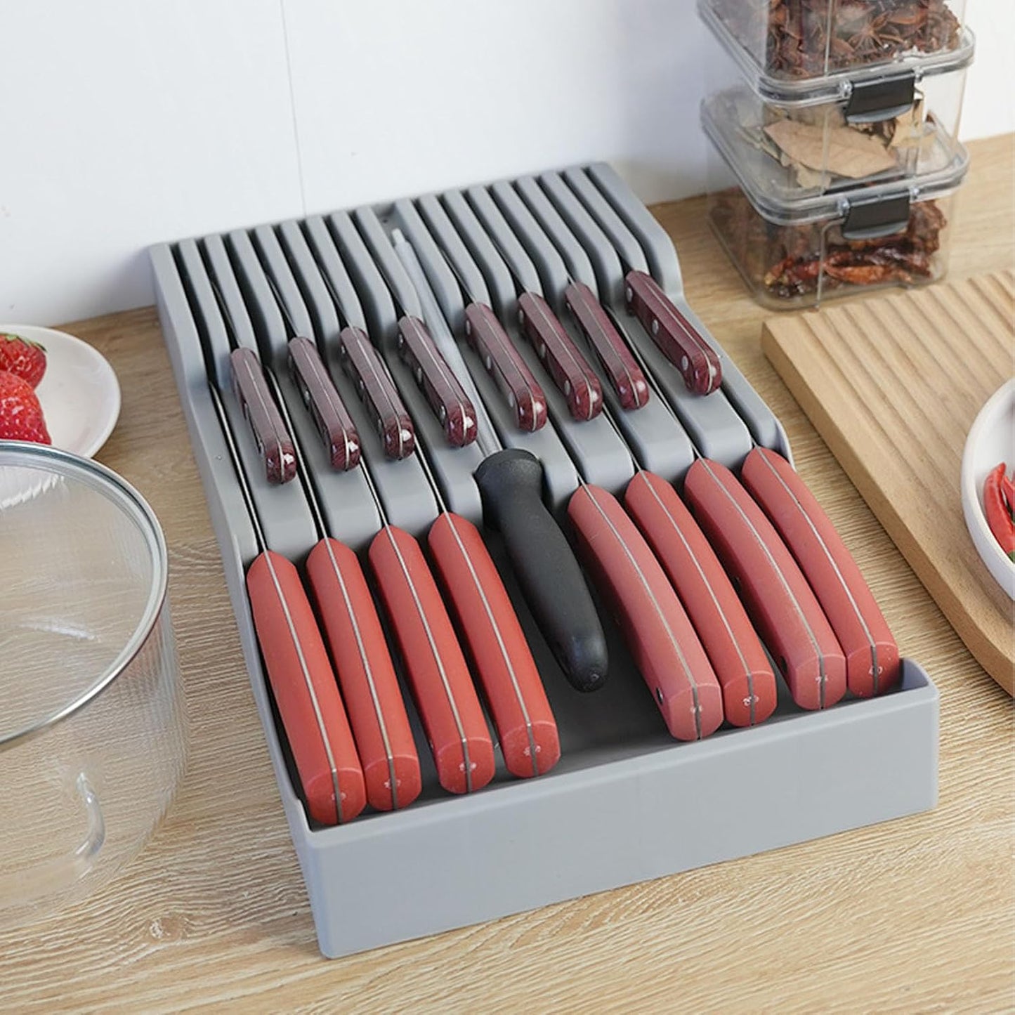 In Drawer Cutter Block, 16 Slots Plastic Cutlery Storage Organizer with Sharpening Stone Slot, for Kitchen Knife Holder (Gray)