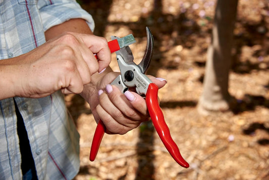 Handheld Garden Tool Sharpener– Blade Sharpener for Pruning Shears, Loppers, Hedge Clippers & More
